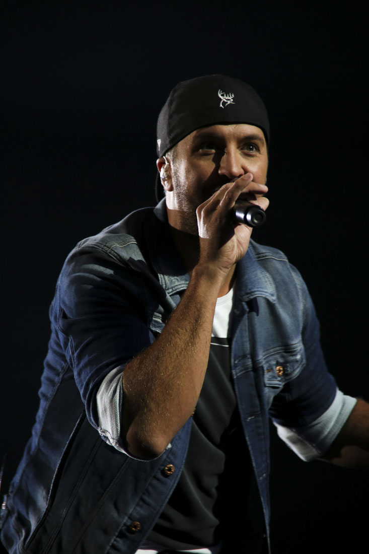 Luke Bryan Kick The Dust Up Tour btobinphoto-123